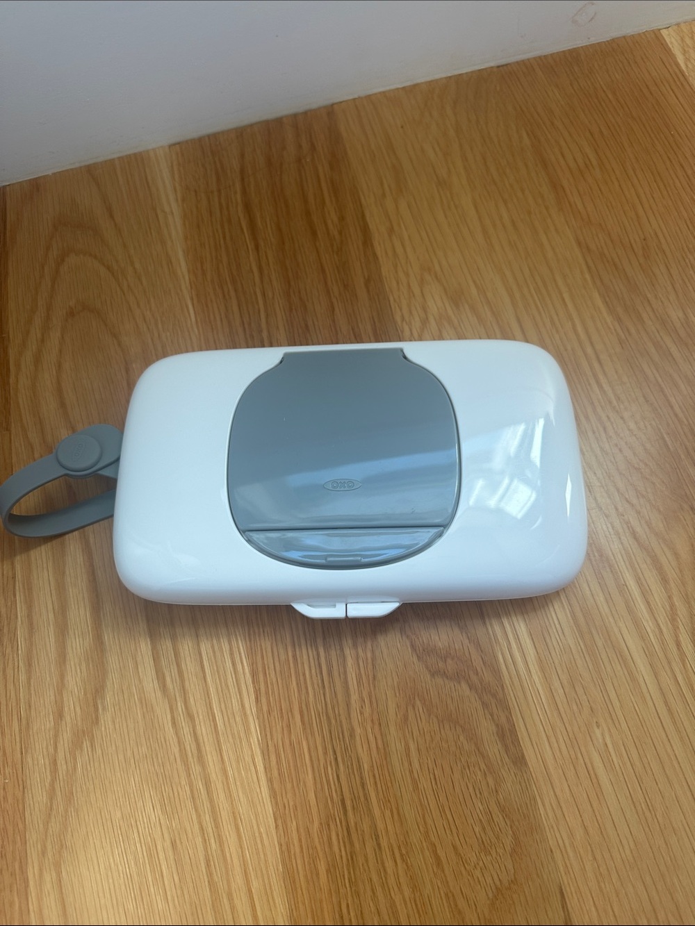 Oxo White Baby Wipes Case with Gray Flip Lid and Carry Loop